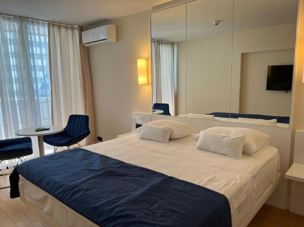 Orbi City Lux Apartment Batumi Eksteriør billede
